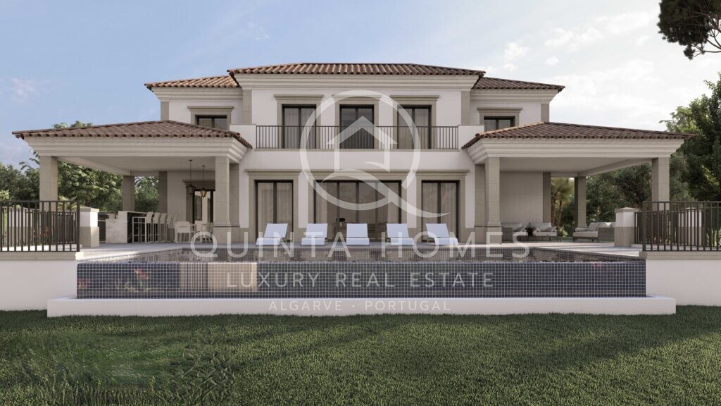 Stunning 6-Bedroom Turnkey Villa in the Heart of Quinta do Lago
